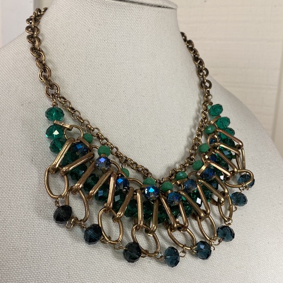Large chunky blue and green faceted bead necklace - Picture 3 of 8